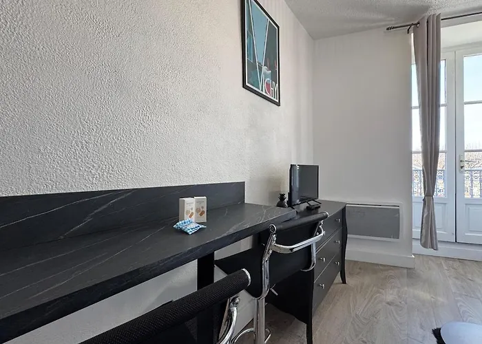 Au Splendid, Casino View And Kiosk Vichy