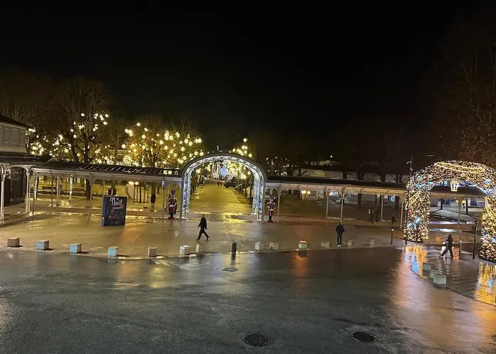 Appartement Au Splendid, Casino View And Kiosk